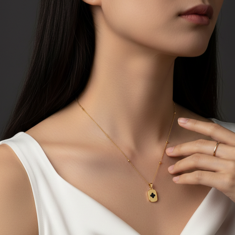 Noir Clover Gold Pendant